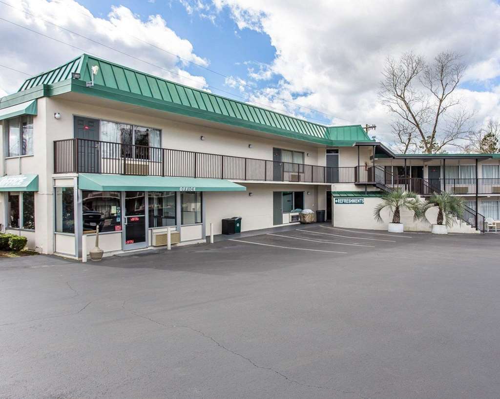 Econo-Lodge Of Conway Extérieur photo